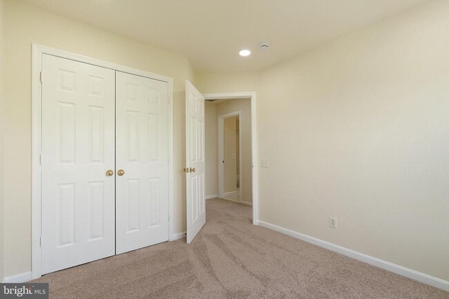 Building Photo - 5161 Sapphire Sky Ln