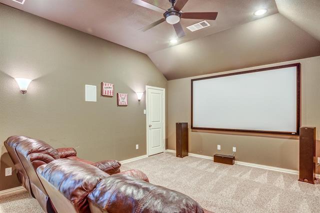 Building Photo - 10841 Leesa Dr