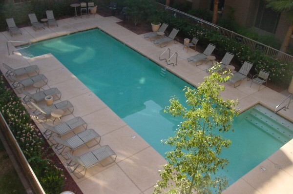 1 of 3 Pools - 1701 E Colter St