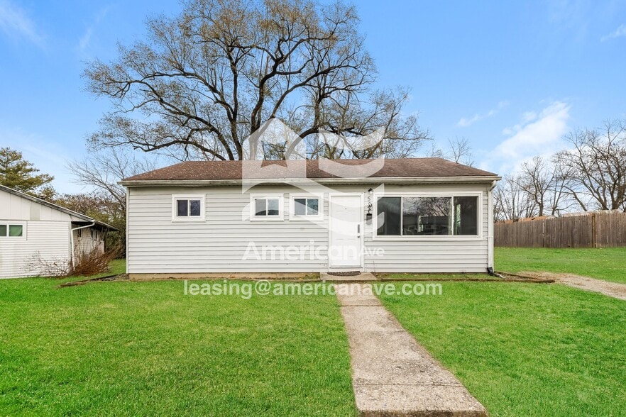 Primary Photo - 5021 Marburn Ave