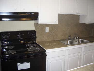 Kitchen - Golden Apartments