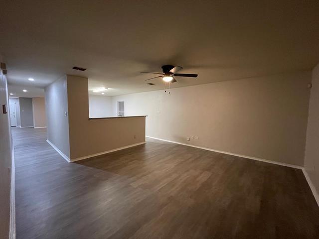 Building Photo - 1512 Queens Brook Ln