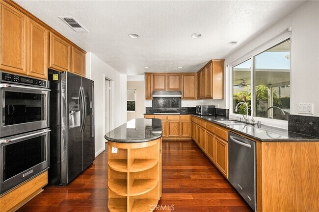 Building Photo - 4867 Tremezzo Dr