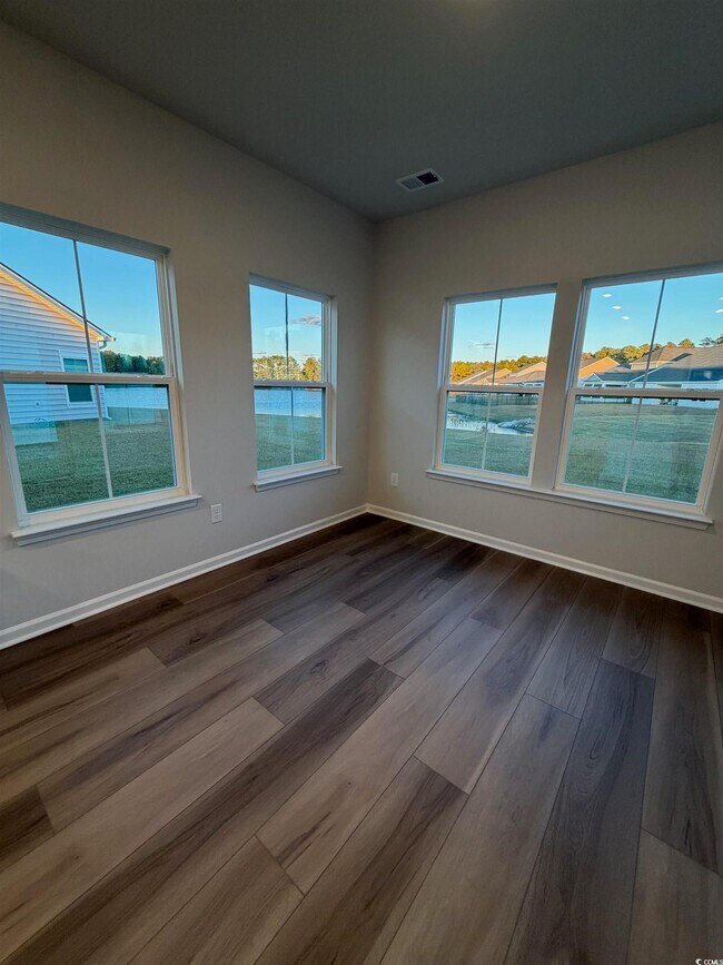 Building Photo - 699 Laconic Dr