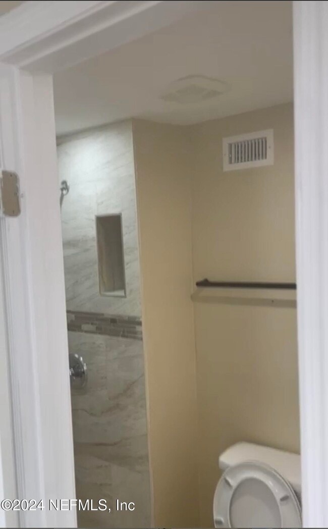 Building Photo - 4509 Detaille Dr