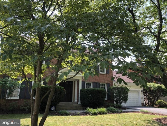 Building Photo - 991 Farm Haven Dr
