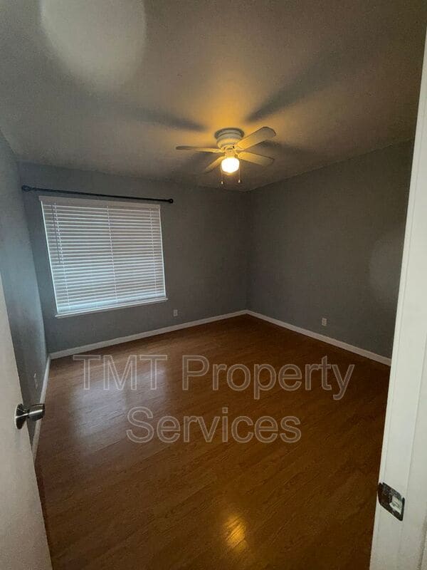 Building Photo - 8704 Montiflora Ct