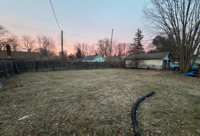 Building Photo - 1 bed. 1 bath.