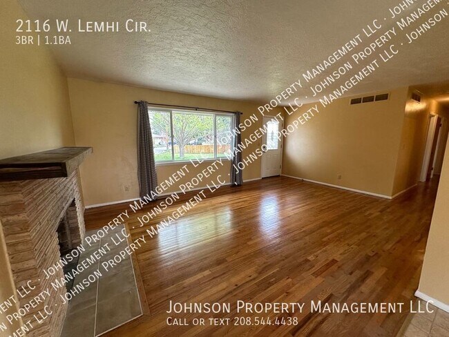 Building Photo - 2116 W Lemhi St