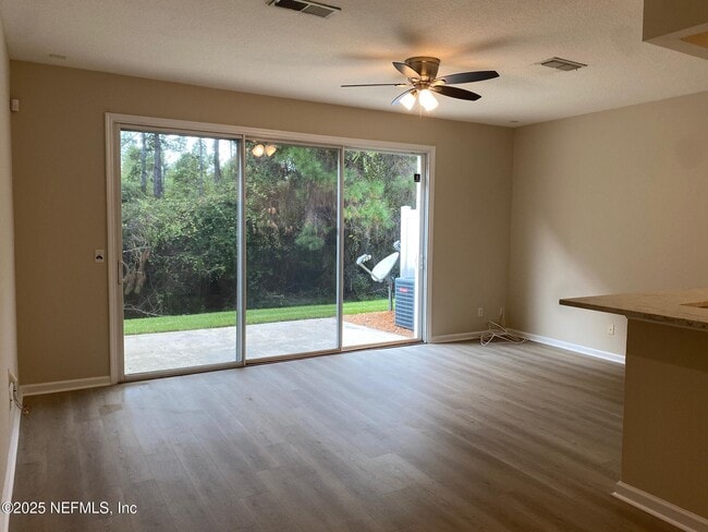 Building Photo - 5697 Parkstone Crossing Dr