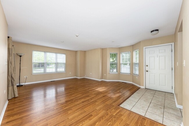 Building Photo - 2211 Waterleaf Ct