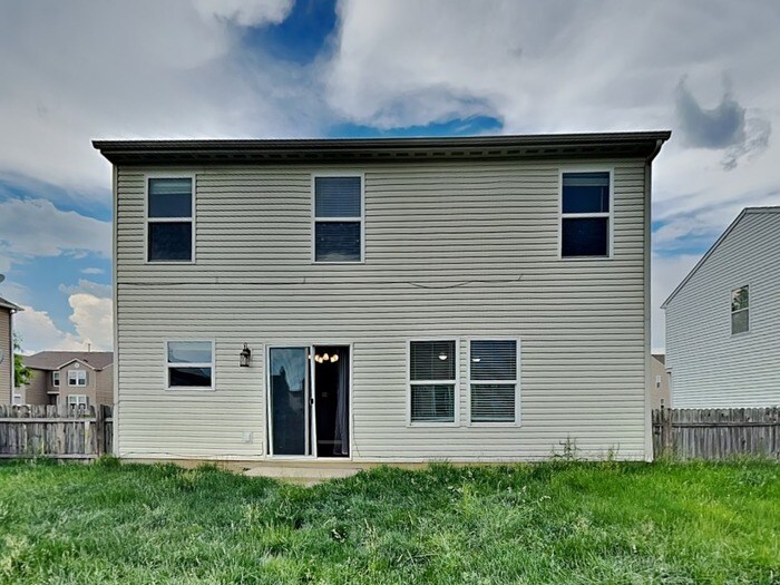 Building Photo - 2832 Wolfgang Way