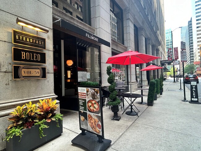 Building Photo - 29 S LaSalle St