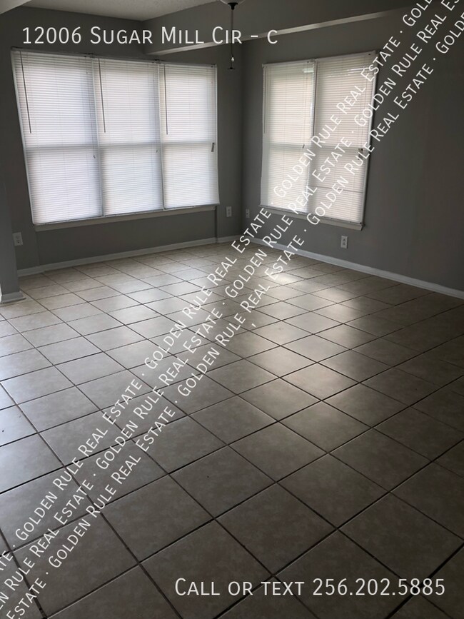 Building Photo - 12006 Sugar Mill Cir