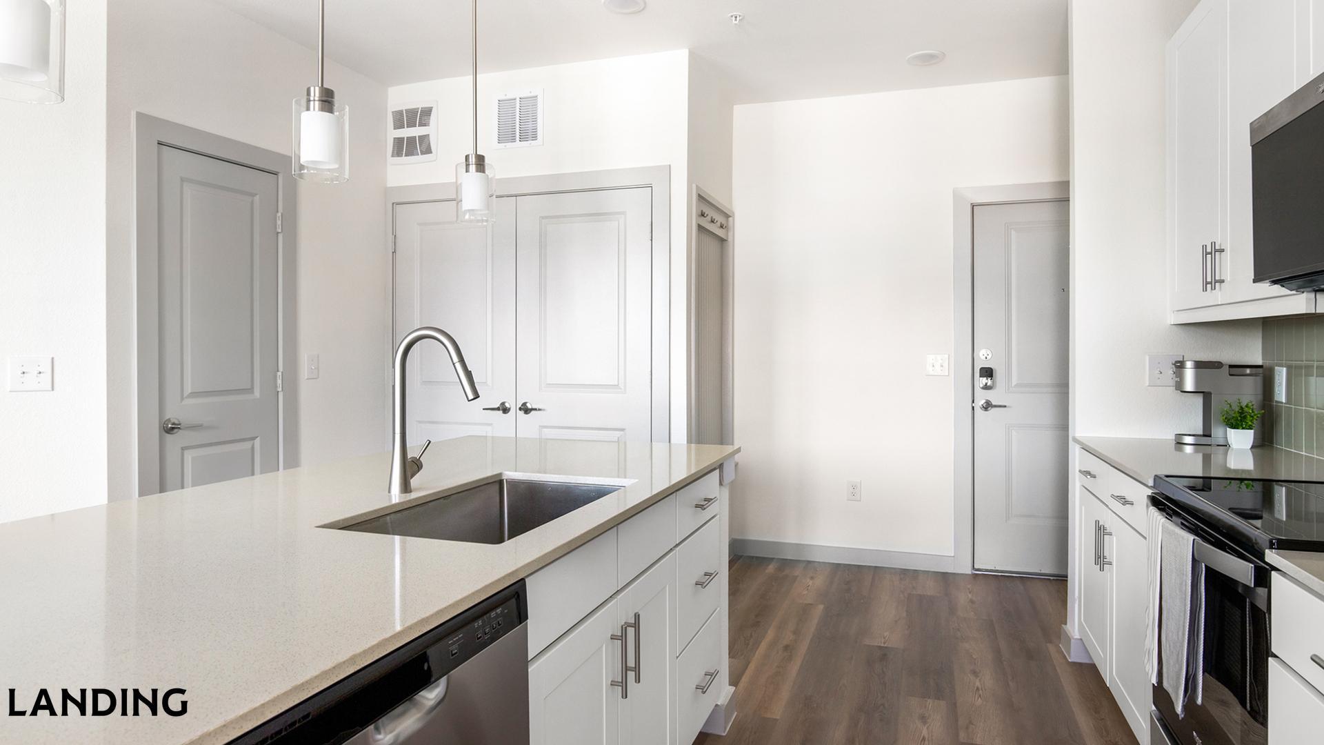 Building Photo - 6426 Crystal Run