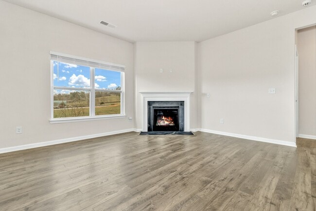 Building Photo - 122 Amblers Knl Rd