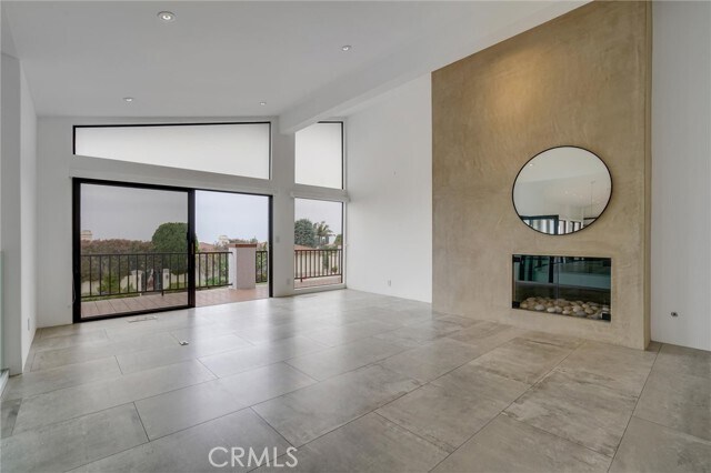 Building Photo - 1424 Via Zumaya