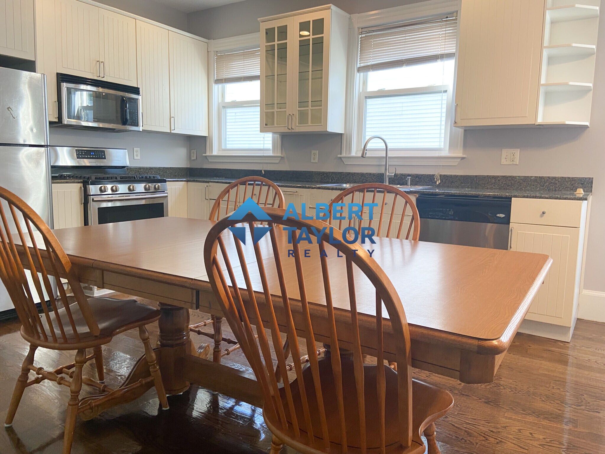 Building Photo - 19 Parker Hill Ave