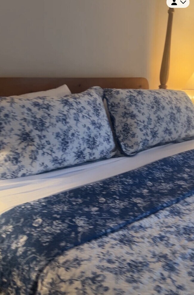 Building Photo - 912 Old Pond Ln