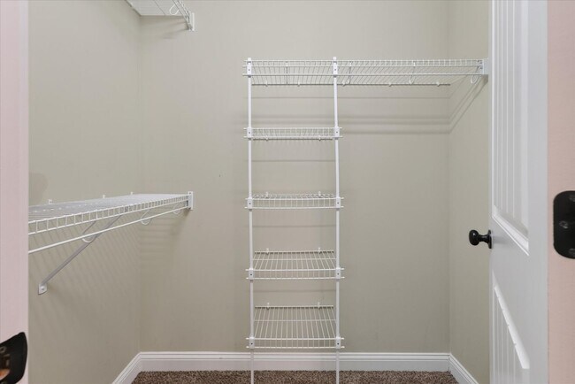 Building Photo - 2228 Killington Dr
