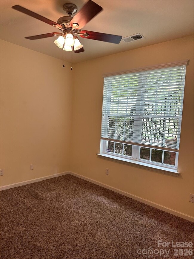 Building Photo - 1104 Drayton Ct