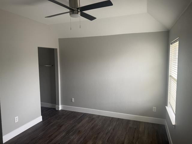 Building Photo - 6753 Cedar Cove Dr