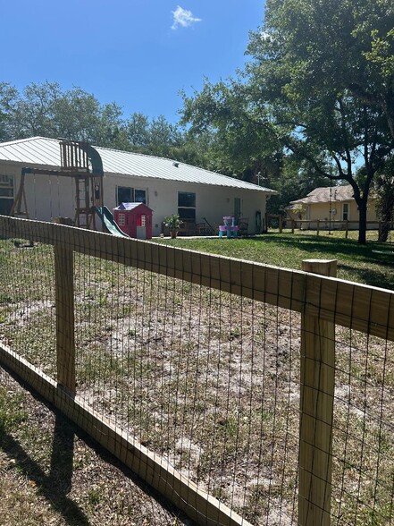 Building Photo - 7735 96th Ct