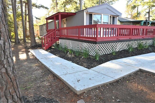 Primary Photo - 13721 Brigadier Dr
