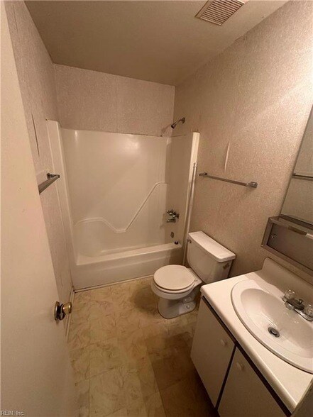 Building Photo - 4797 Dadson Ct