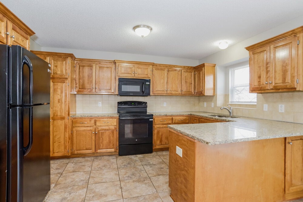 Building Photo - 712 Hibiscus Cir