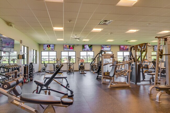 Building Photo - 2130 Rio Nuevo Dr