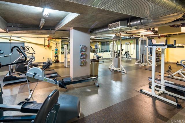 Building Photo - 1150 J St