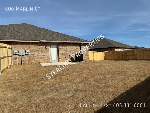 Building Photo - 606 Marlin Ct