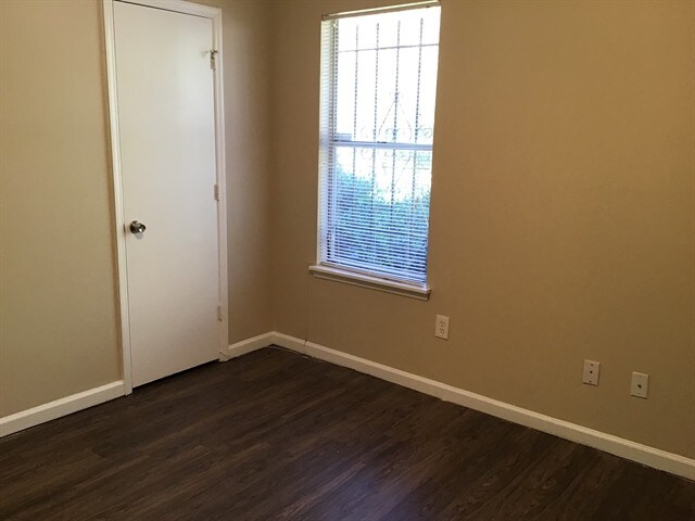 Building Photo - 5457 Panola Downs Road