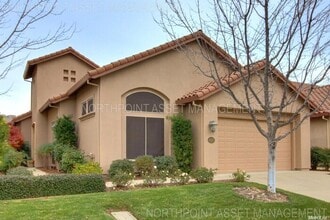 Building Photo - Spacious 3BR, 2BA with Solar and Modern Up...