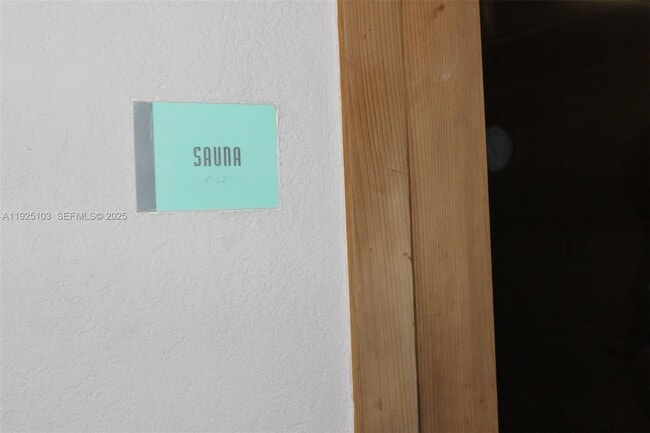 Building Photo - 3029 NE 188th St