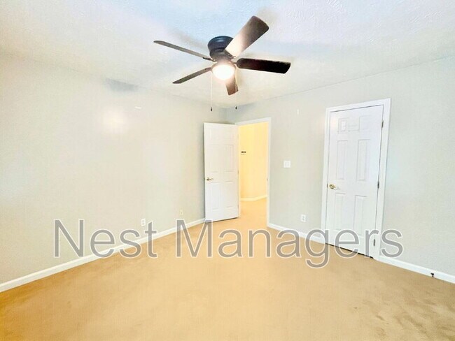 Building Photo - 260 Lick Creek Dr