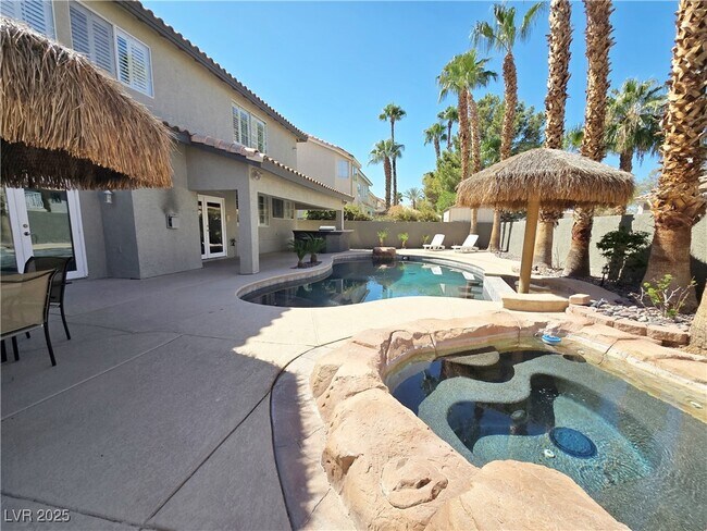 Building Photo - 2522 Furnace Creek Ave