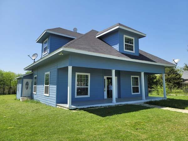 Building Photo - 209 Campus St