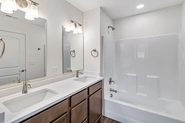 Building Photo - Beautiful 4-Bedroom Rental with Modern Upgrades and RV Parking!