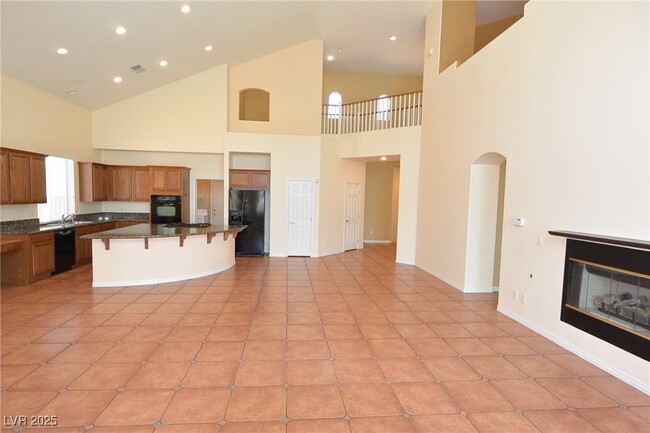 Building Photo - 983 Roseberry Dr