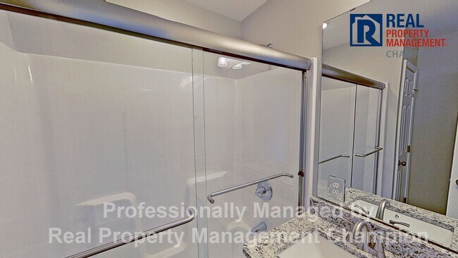 Building Photo - Updated 3 BD/1.5 BA Home in the Heart of Downtown Wilmington