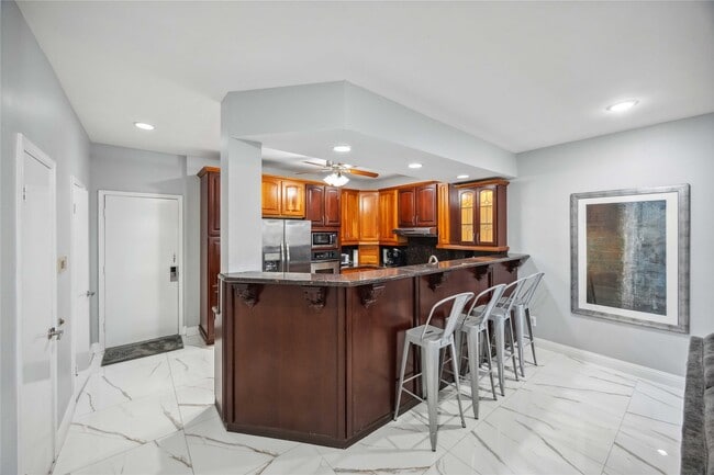 Building Photo - 3292 Holly Hall St