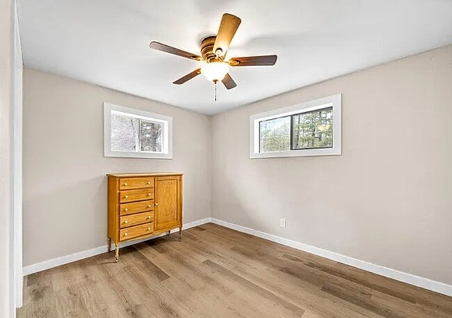 Building Photo - 2221 Curry Ln