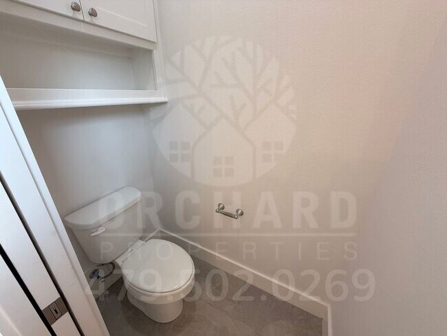 Building Photo - Bella Vista Single-Family Home- 3 Bed/ 2 Bath w/Hobby Room- Stunning Denver Plan
