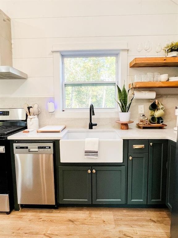 Building Photo - 300 Burbano Creekside Lndg