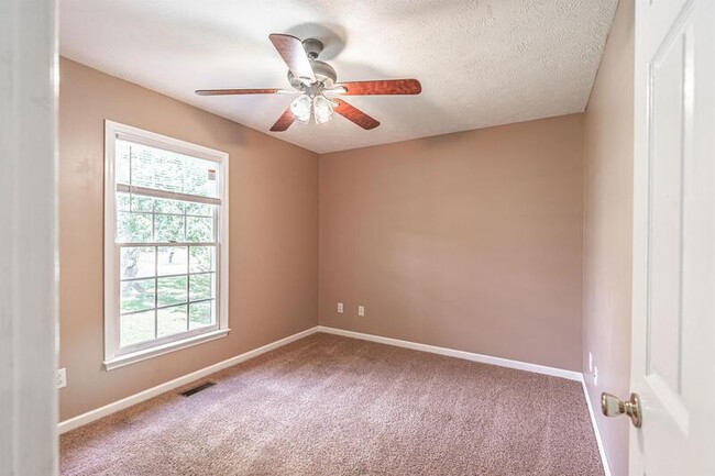 Building Photo - 6513 Jacobs Creek Cir