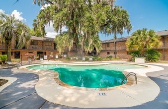 Building Photo - Manchester Park Apartments