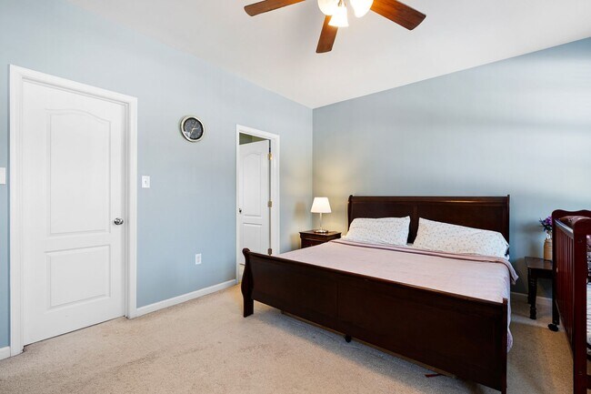 Building Photo - Welcome to Welsh Hill Preserve!