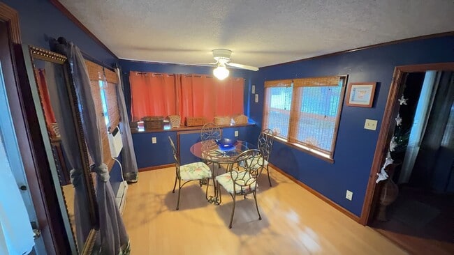 Building Photo - Regency Cove 55+ Gated Community - Stunnin...